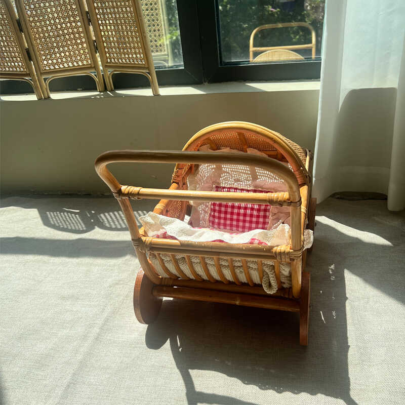 Woven Rattan Baby Stroller Vin - Baby Nursery Plants 评论和价格